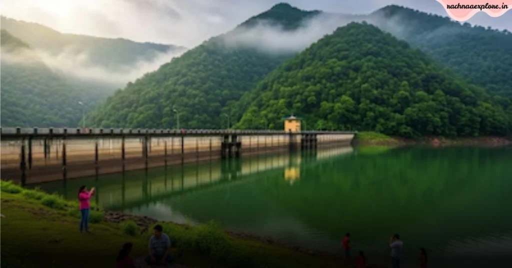 मिर्ज़ापुर के आसपास की टॉप जगहें: वीकेंड ट्रिप के लिए परफेक्ट प्लान! 1 मिर्ज़ापुर